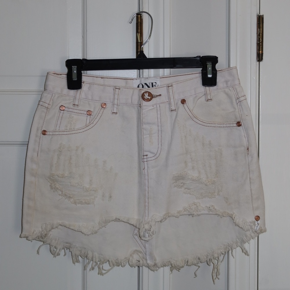 One Teaspoon “Junkyard” White Denim Skirt